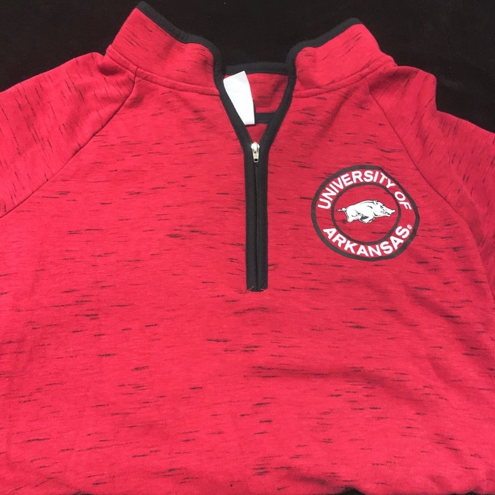 Quarter Zip Razorback Pullover!